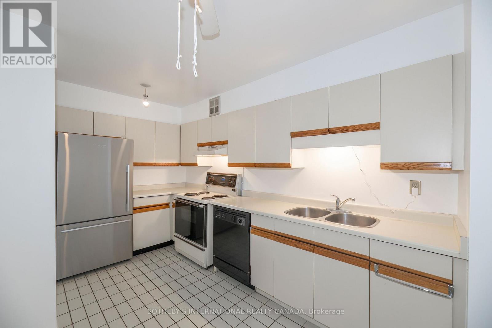 1707 - 45 Carlton Street, Toronto, Ontario  M5B 2H9 - Photo 9 - C13678170