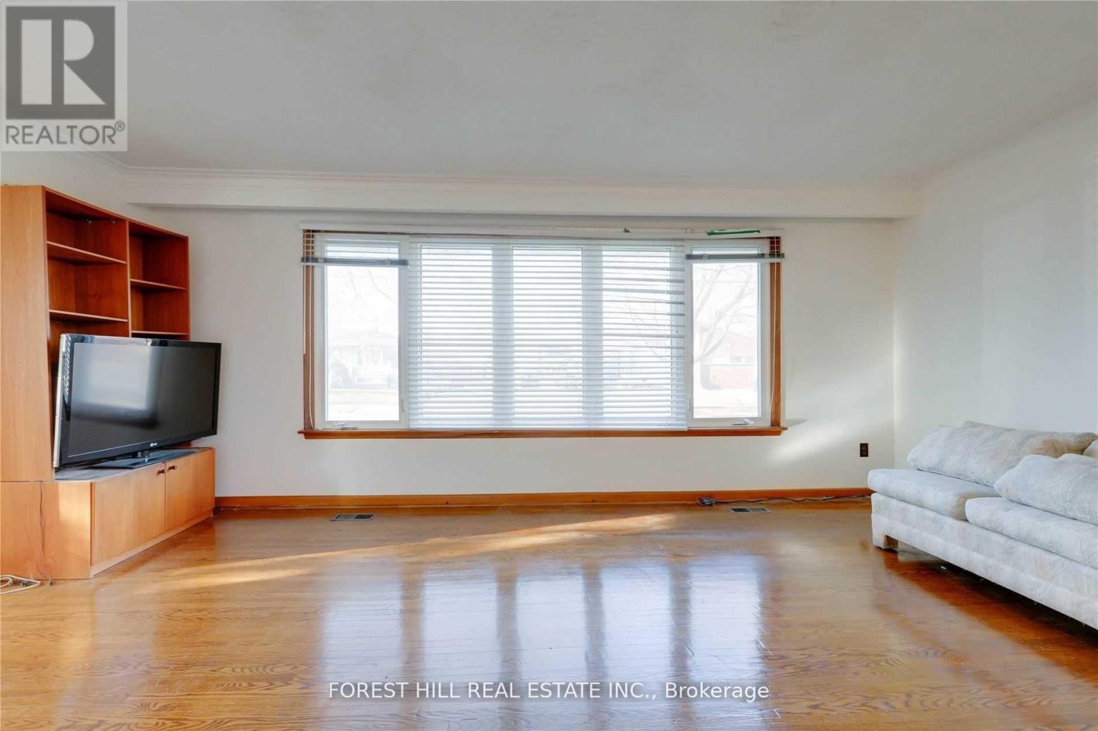 Main - 61 Bryant Street, Toronto, Ontario M3H 5A5 - Photo 10 - C13678194