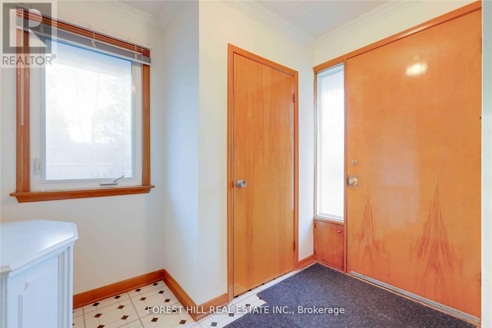 Main - 61 Bryant Street, Toronto, Ontario M3H 5A5 - Photo 6 - C13678194