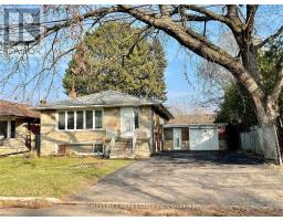 MAIN - 61 BRYANT STREET, Toronto, Ontario