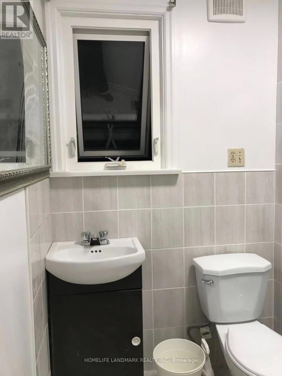 228 Hollywood Avenue, Toronto, Ontario  M2N 3K6 - Photo 11 - C13678216