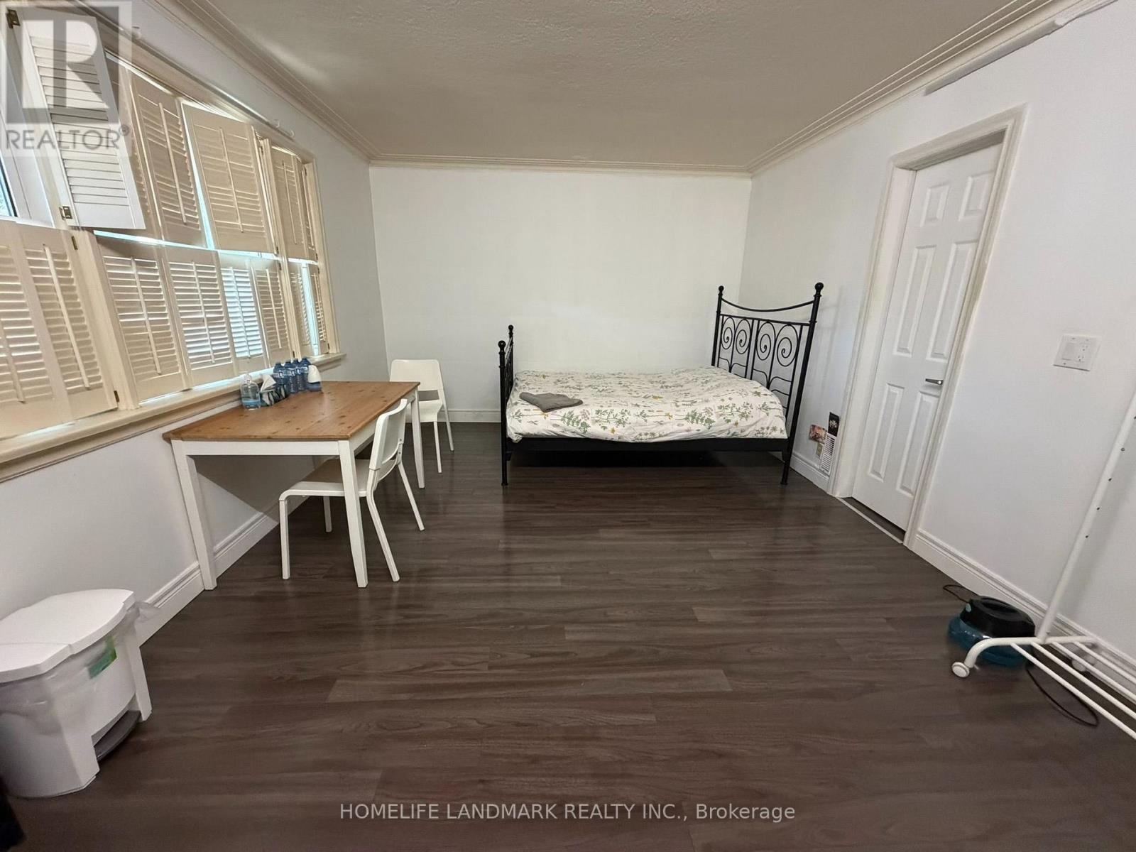 228 Hollywood Avenue, Toronto, Ontario  M2N 3K6 - Photo 3 - C13678216