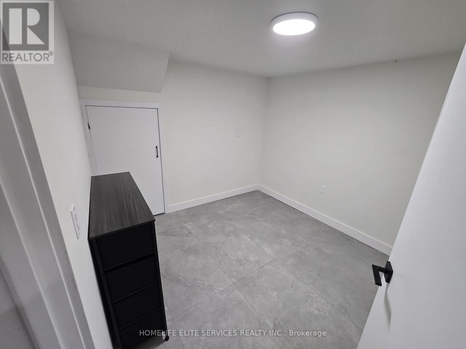 36 Manorglen Crescent, Toronto, Ontario  M1S 1W4 - Photo 17 - E13678152