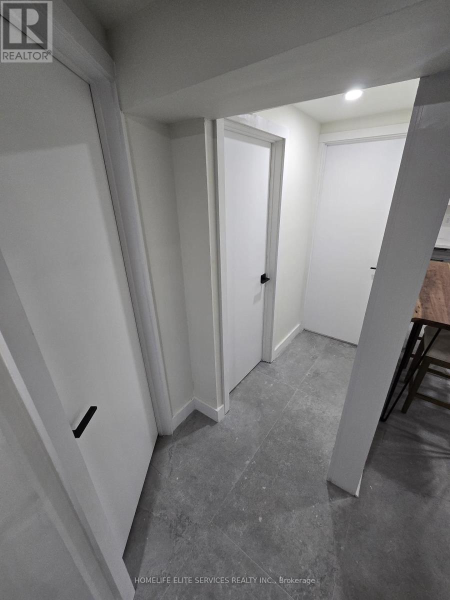36 Manorglen Crescent, Toronto, Ontario  M1S 1W4 - Photo 21 - E13678152