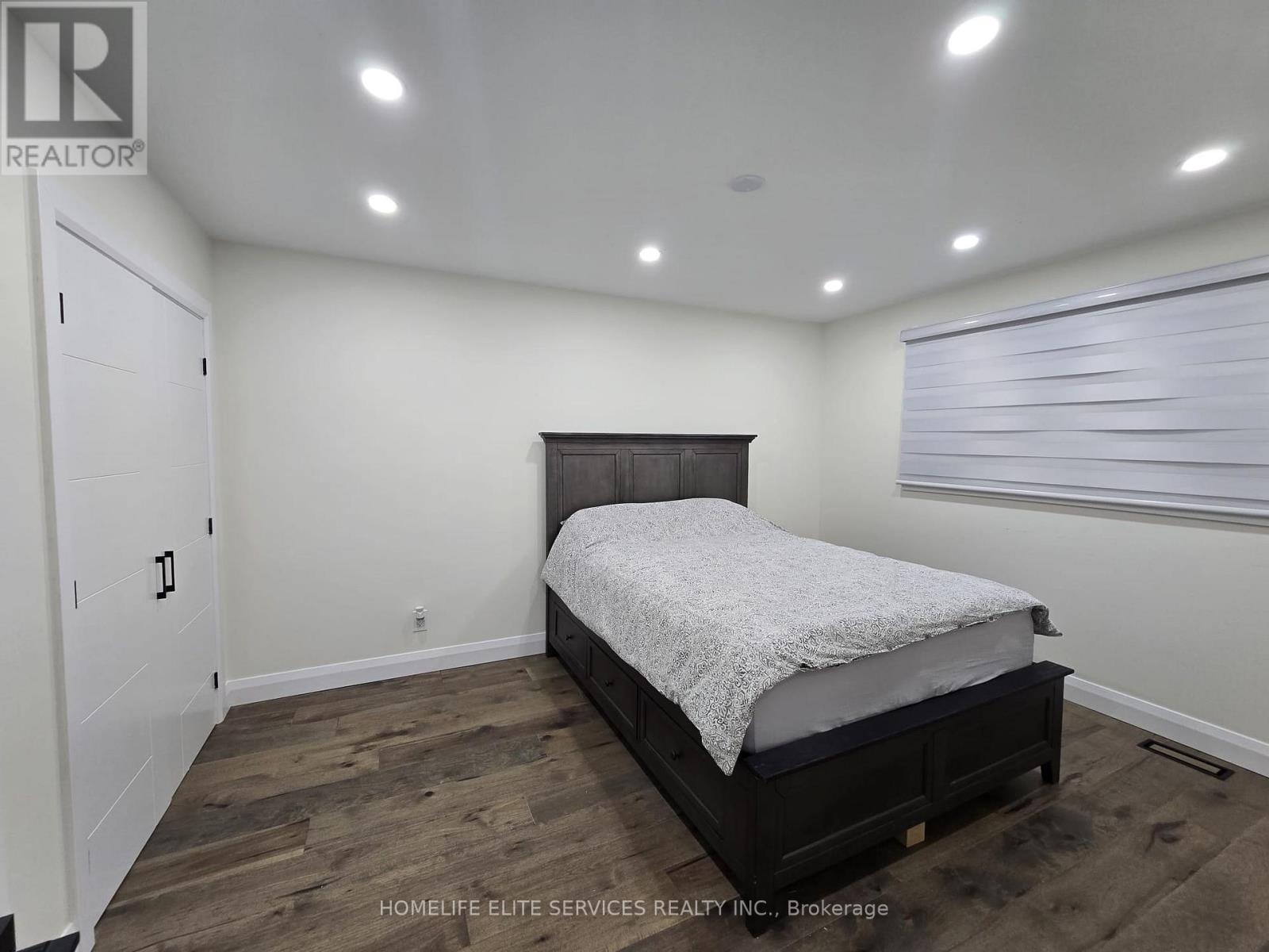 36 Manorglen Crescent, Toronto, Ontario  M1S 1W4 - Photo 3 - E13678152