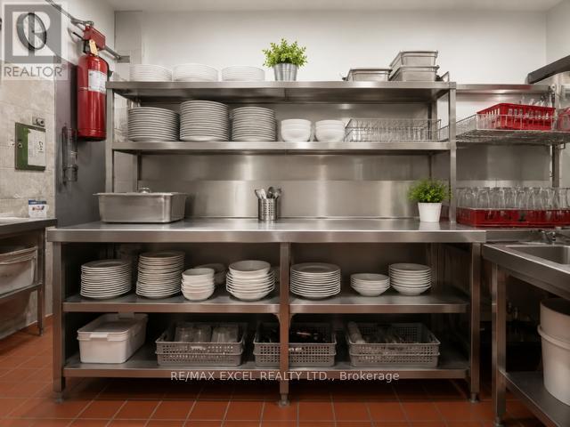 20 King Street E, Oshawa, Ontario  L1G 4Y5 - Photo 11 - E13678206