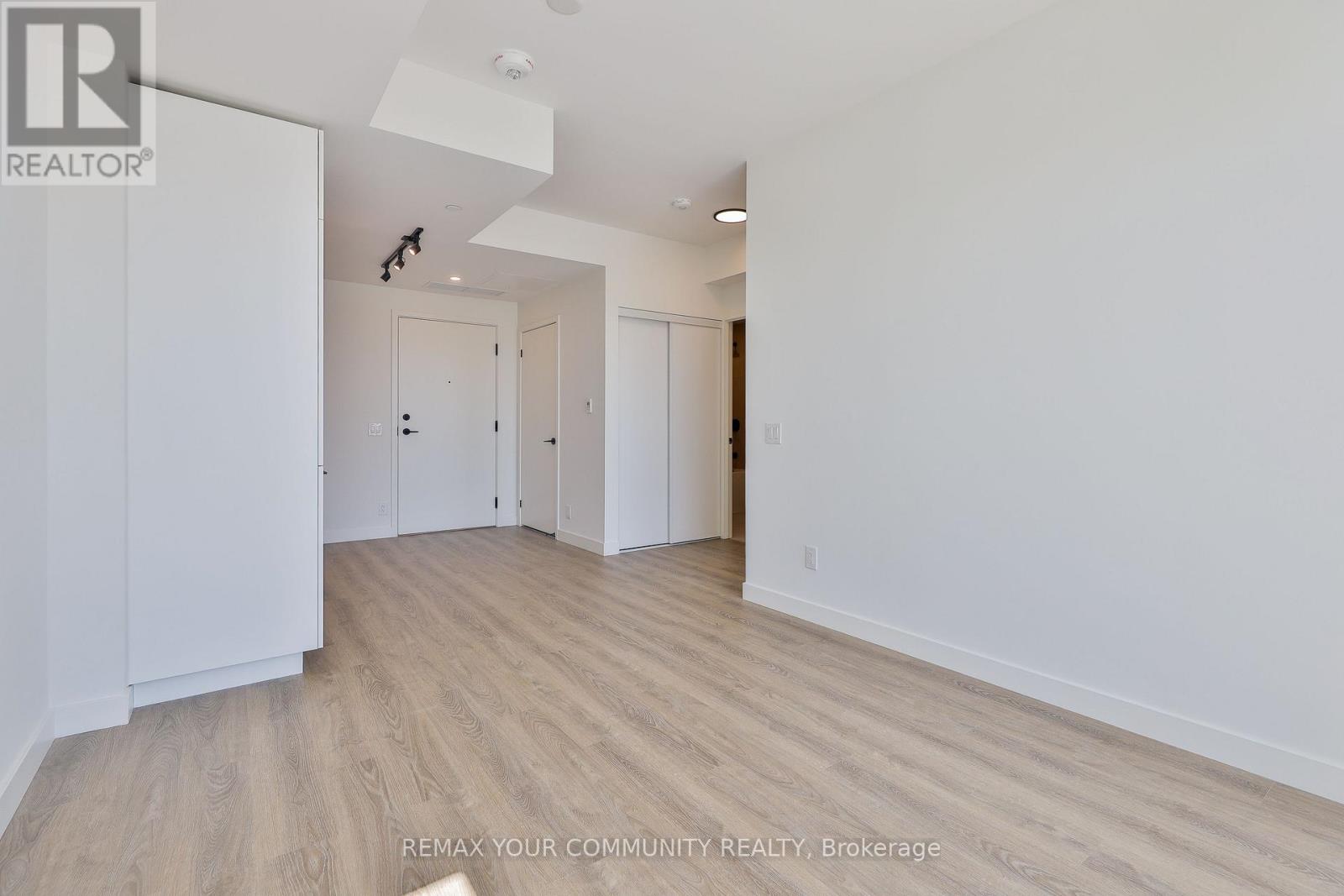 514 - 1050 Eastern Avenue, Toronto, Ontario  M4L 0B7 - Photo 12 - E13678222