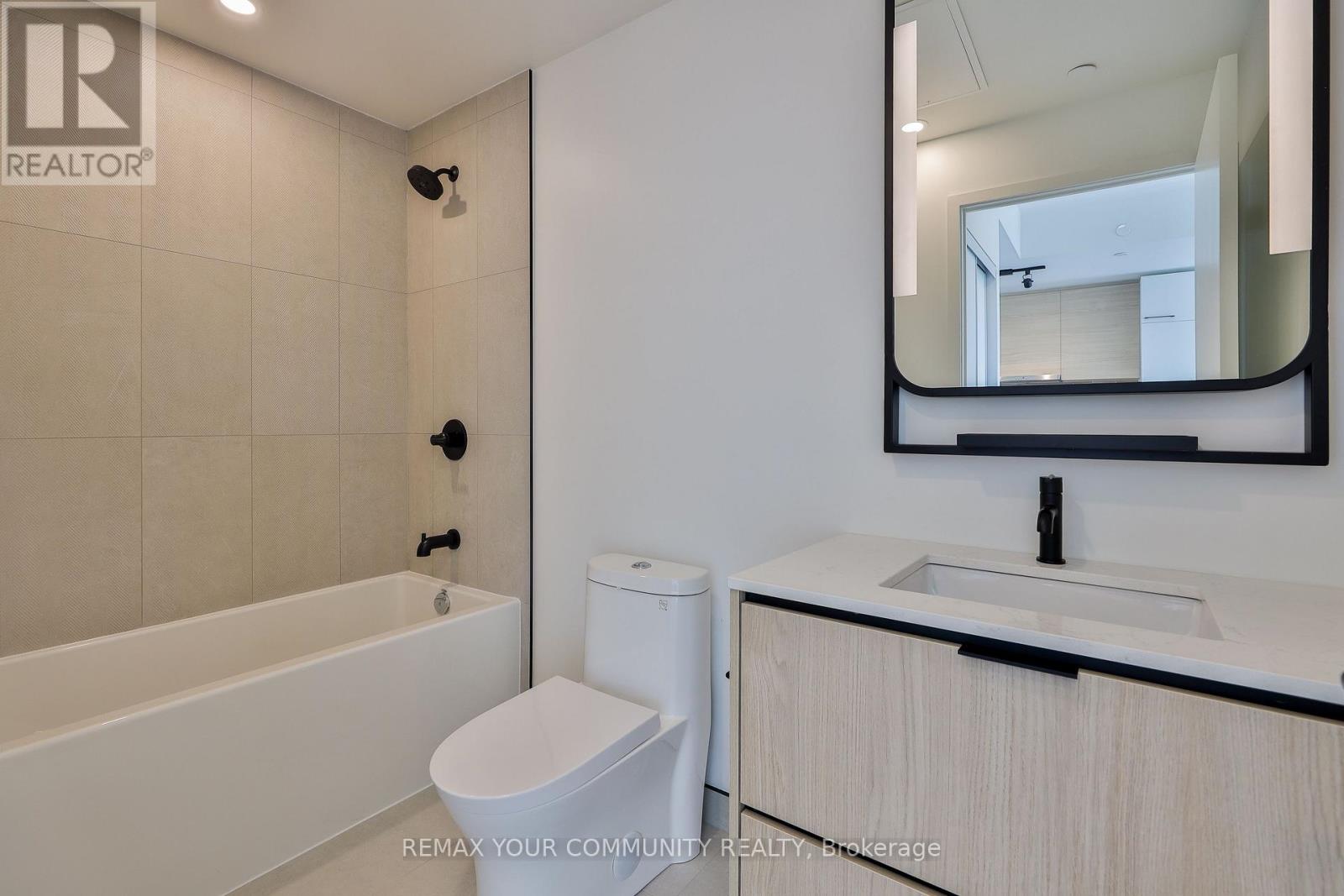 514 - 1050 Eastern Avenue, Toronto, Ontario  M4L 0B7 - Photo 18 - E13678222