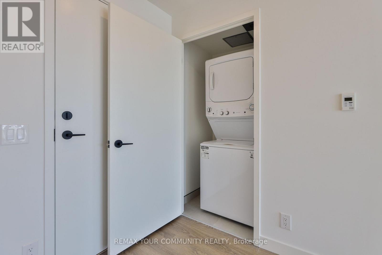 514 - 1050 Eastern Avenue, Toronto, Ontario  M4L 0B7 - Photo 7 - E13678222