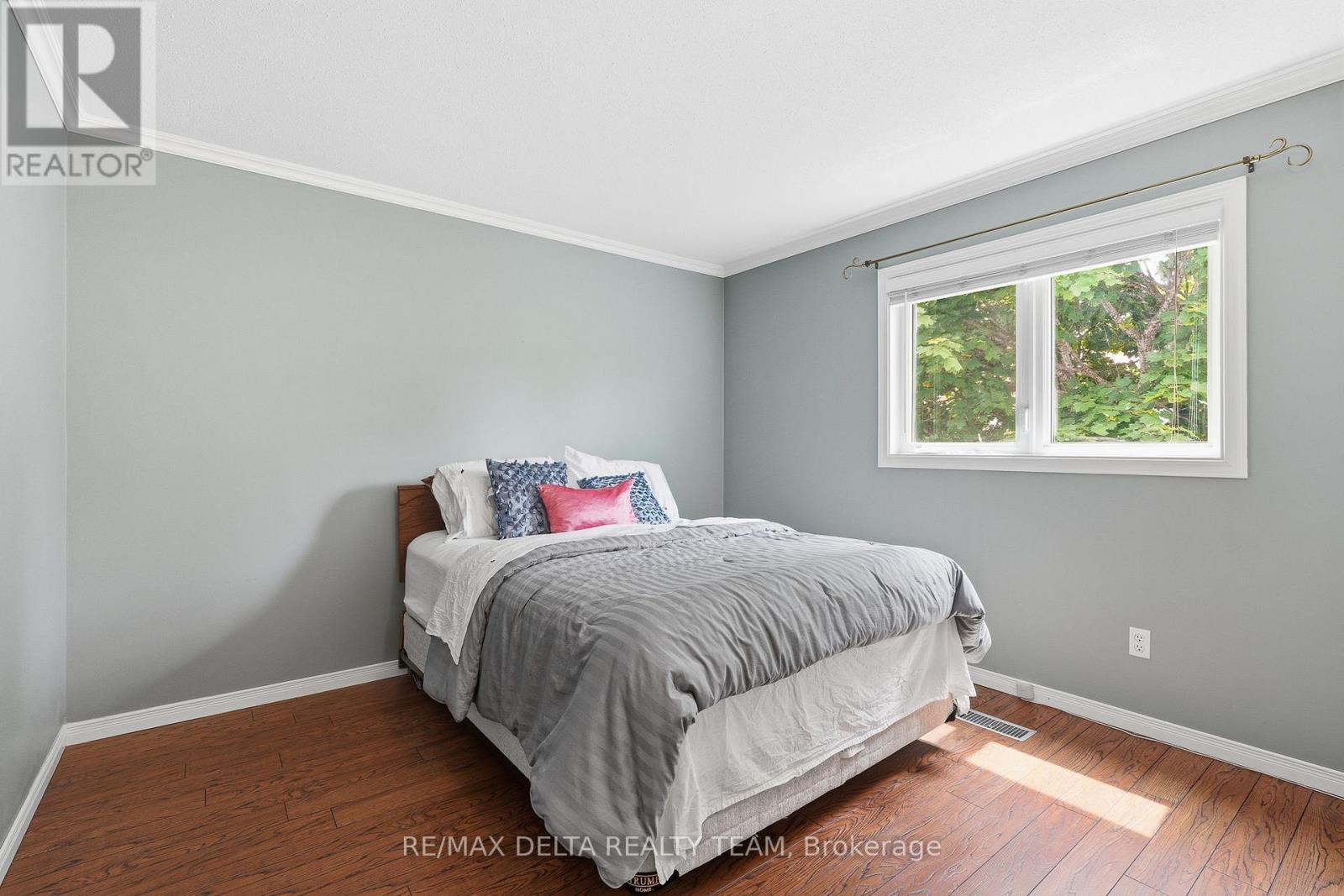 310 Mceachern Crescent, Ottawa, Ontario  K1E 3K2 - Photo 20 - X13487600