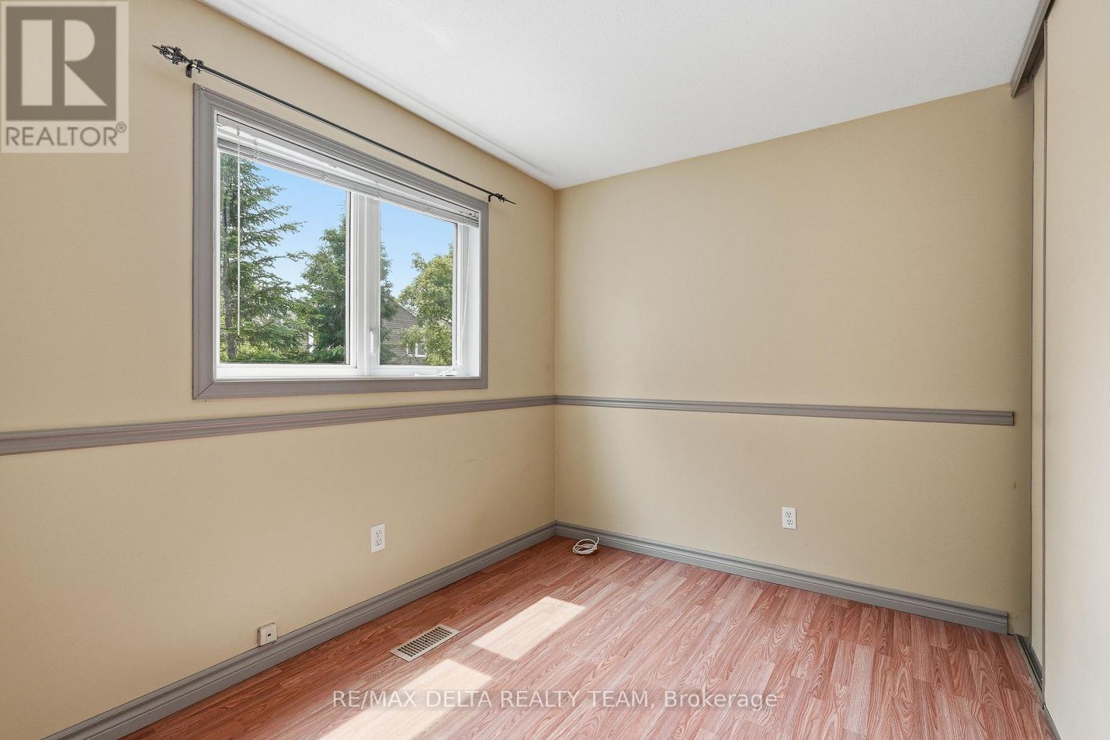 310 Mceachern Crescent, Ottawa, Ontario  K1E 3K2 - Photo 21 - X13487600