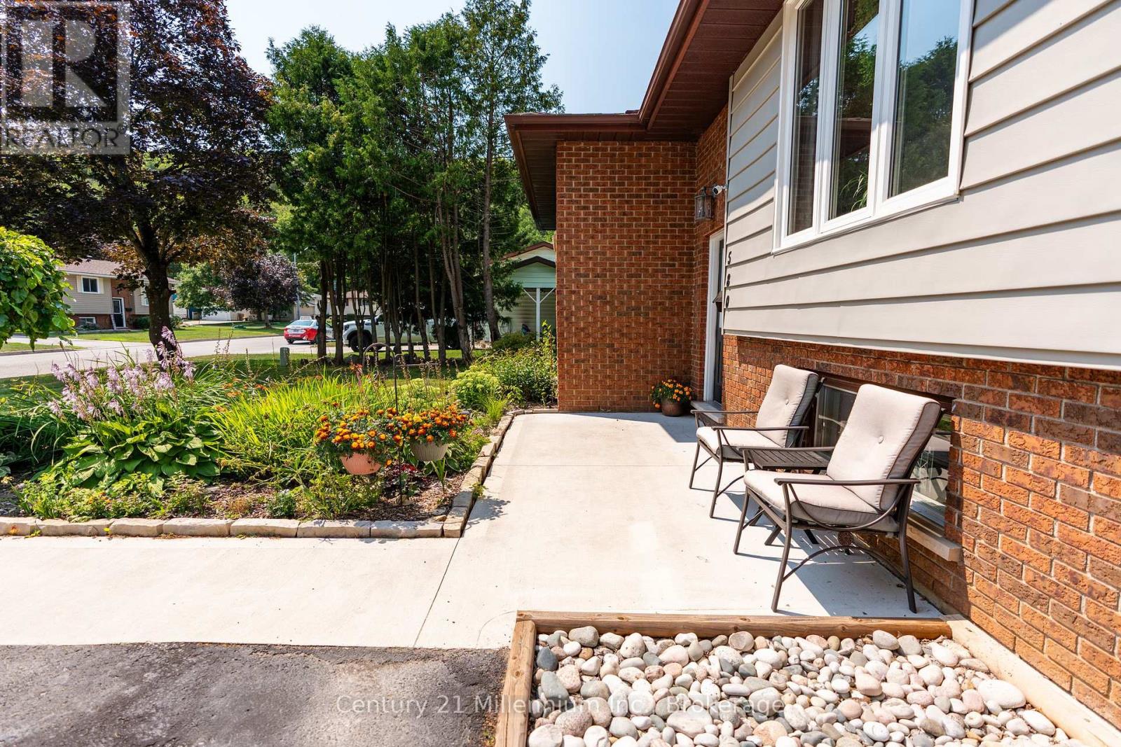 580 2nd A Street W, Owen Sound, Ontario  N4K 6H4 - Photo 4 - X13678054