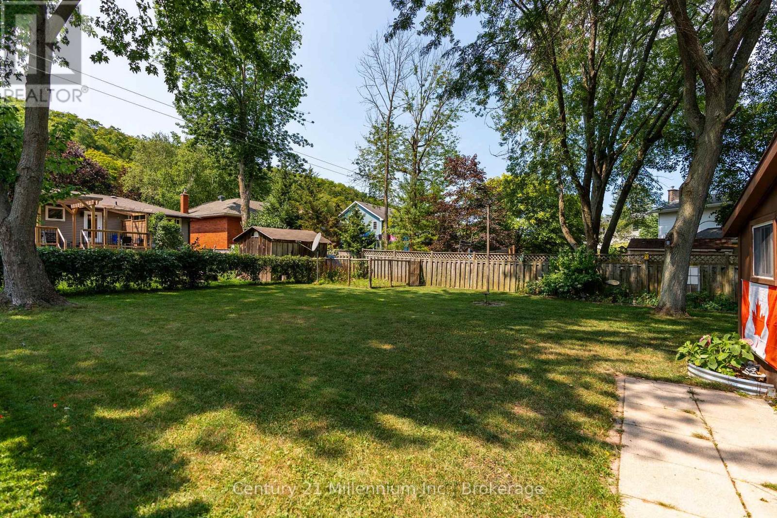 580 2nd A Street W, Owen Sound, Ontario  N4K 6H4 - Photo 6 - X13678054