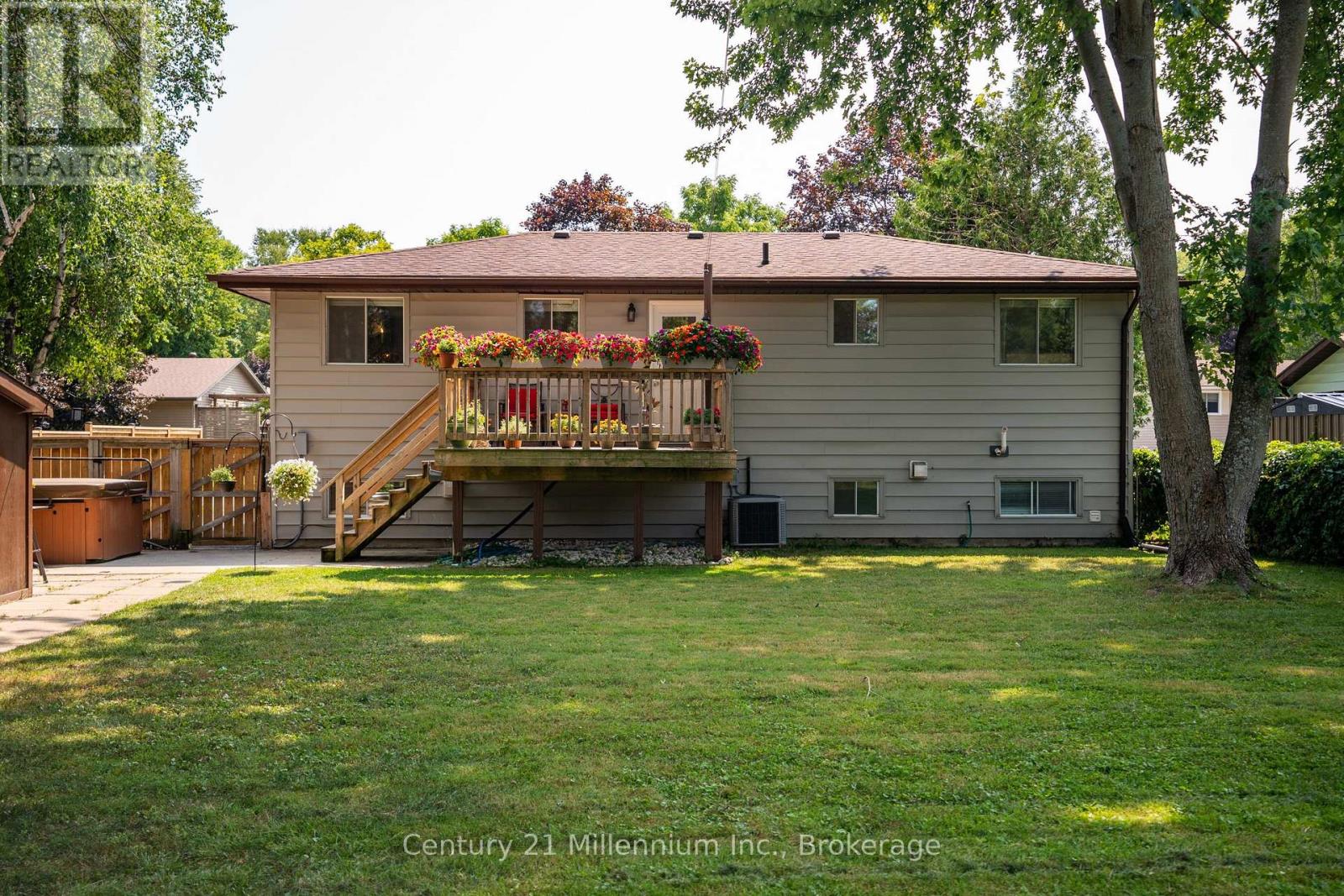 580 2nd A Street W, Owen Sound, Ontario  N4K 6H4 - Photo 9 - X13678054