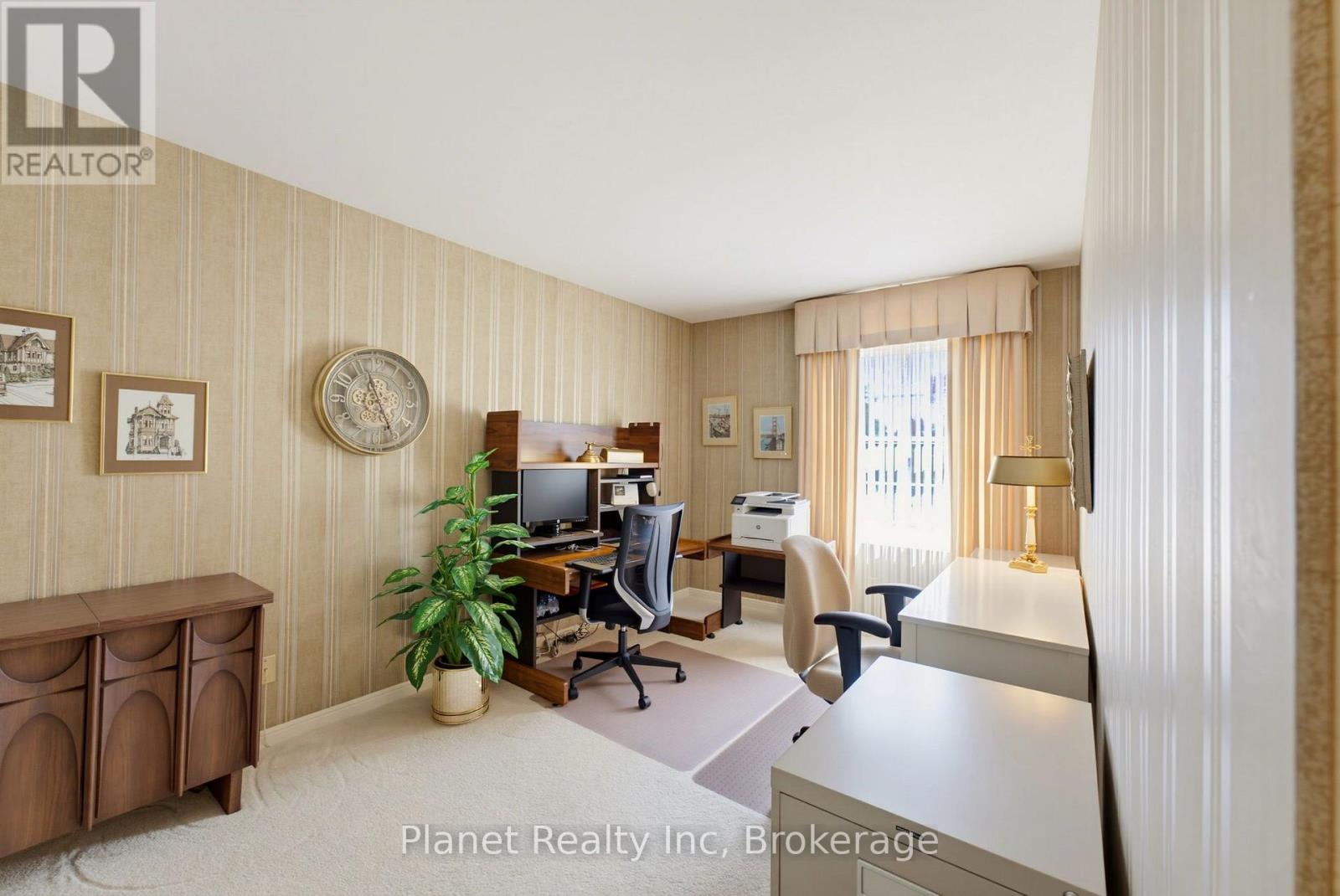 106 Thorndale Place, Waterloo, Ontario  N2L 5Y8 - Photo 30 - X13678148
