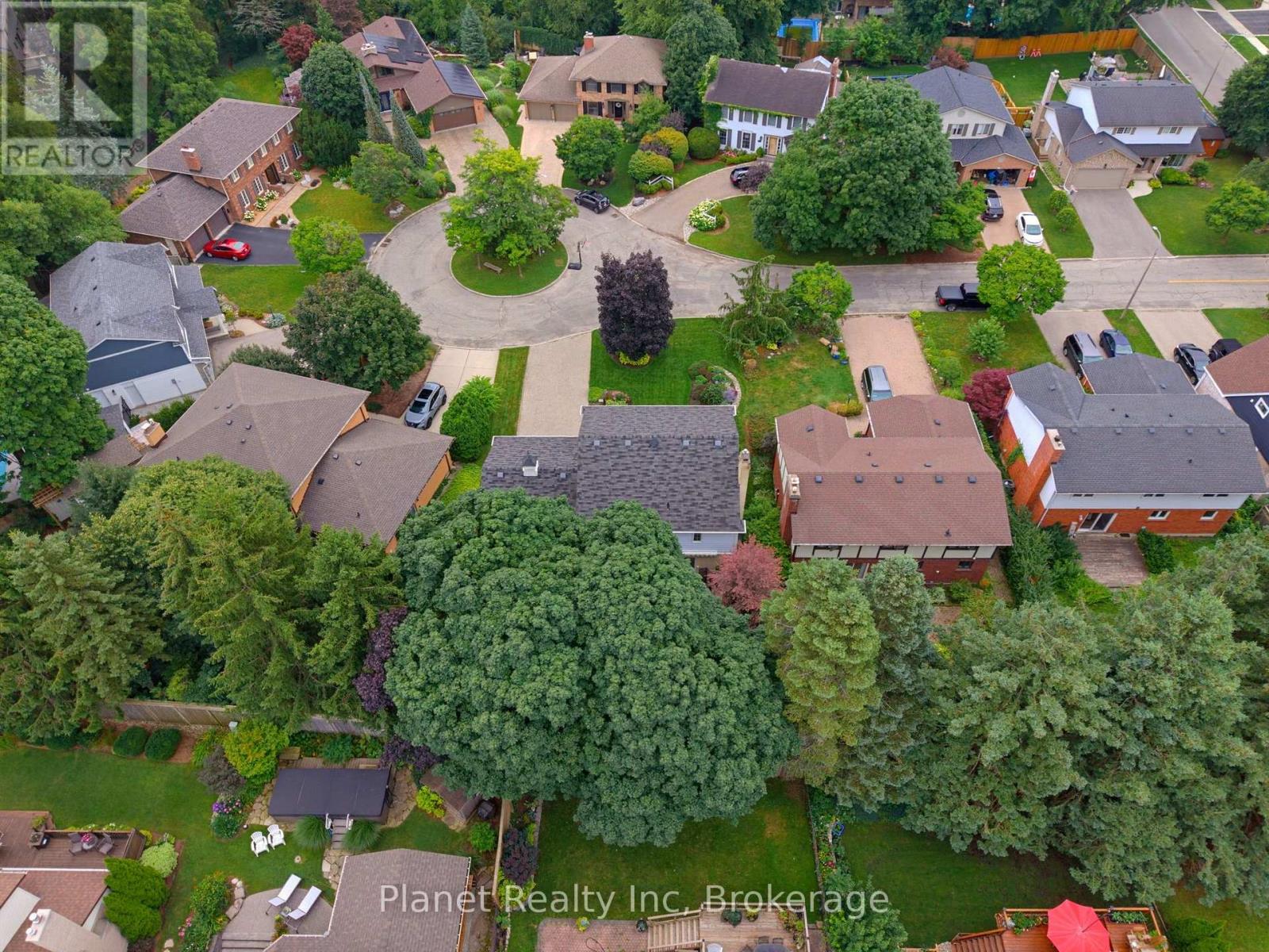 106 Thorndale Place, Waterloo, Ontario  N2L 5Y8 - Photo 45 - X13678148