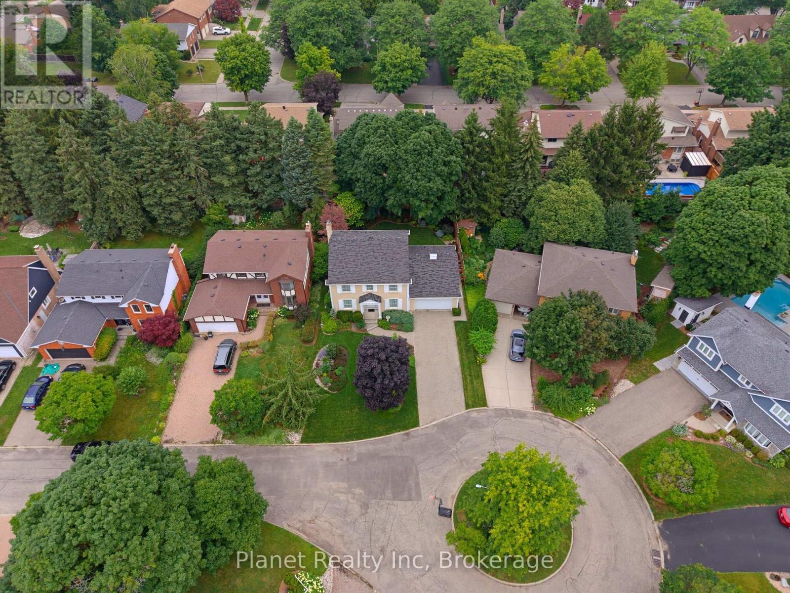 106 Thorndale Place, Waterloo, Ontario  N2L 5Y8 - Photo 46 - X13678148
