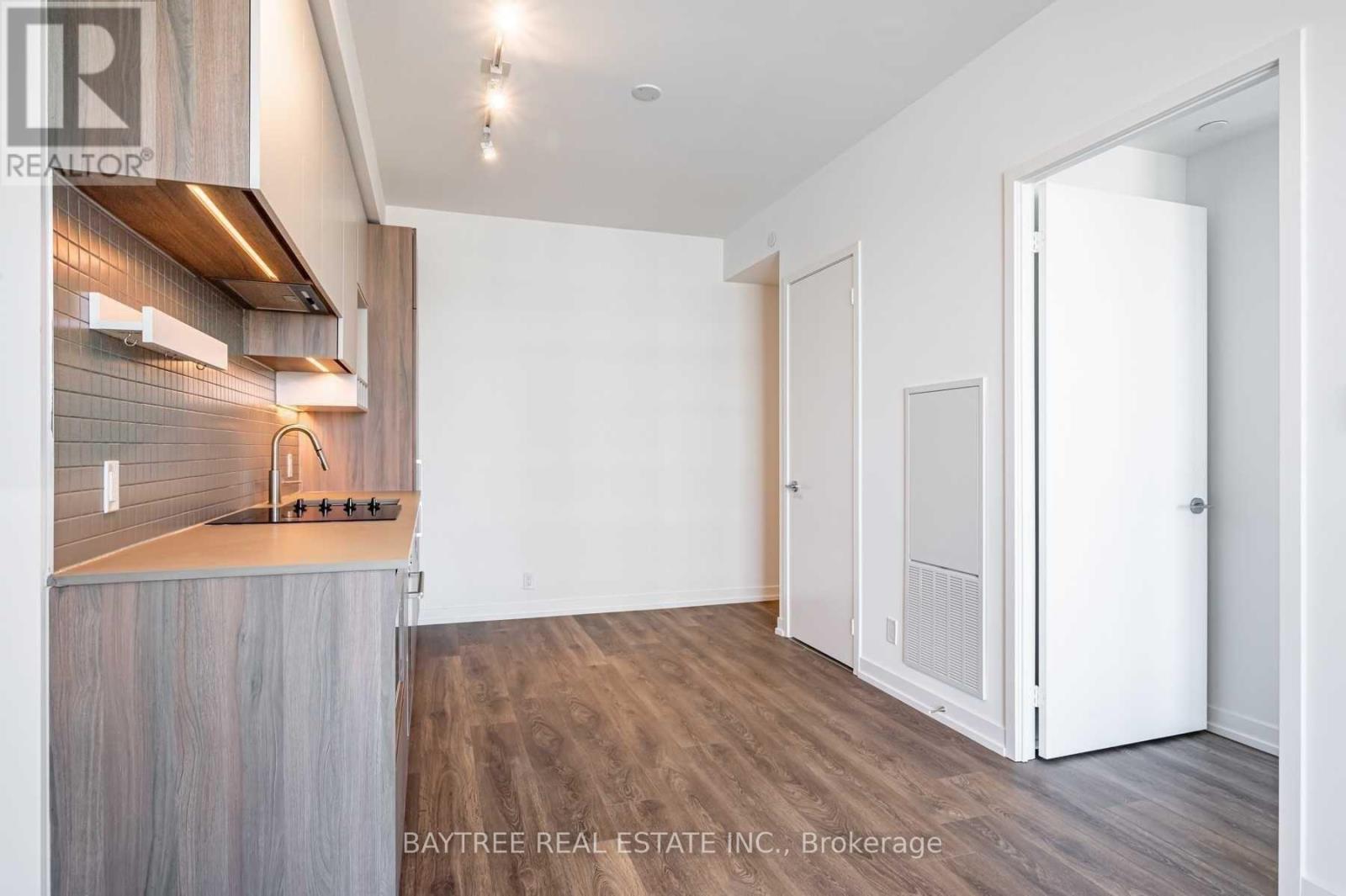 3510 - 950 Portage Parkway, Vaughan, Ontario  L4K 0J7 - Photo 6 - N13678024