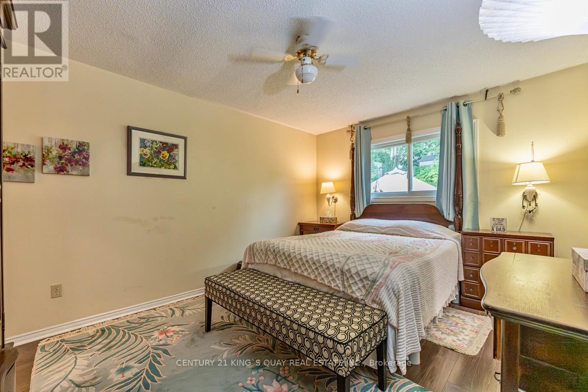 40 Stonehill Boulevard, East Gwillimbury, Ontario  L9N 1E3 - Photo 24 - N13678168