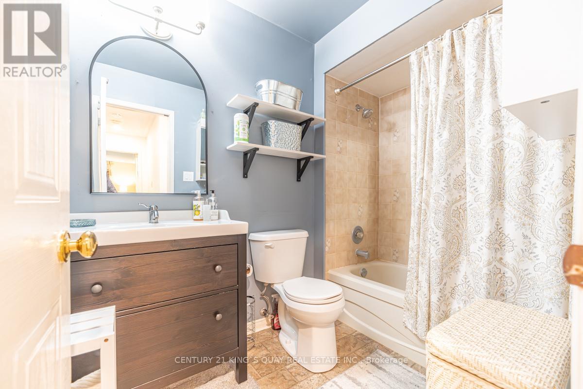 40 Stonehill Boulevard, East Gwillimbury, Ontario  L9N 1E3 - Photo 29 - N13678168