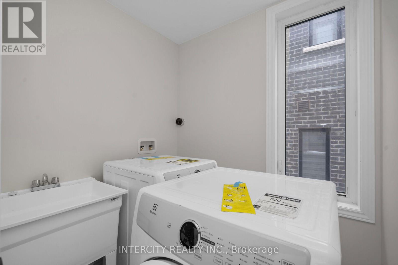 20 Radisson Street, Vaughan, Ontario  L4H 5J3 - Photo 16 - N13678220