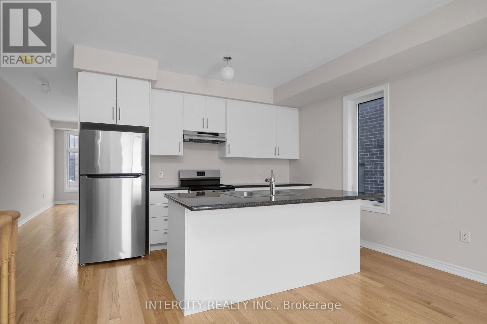 20 Radisson Street, Vaughan, Ontario  L4H 5J3 - Photo 8 - N13678220
