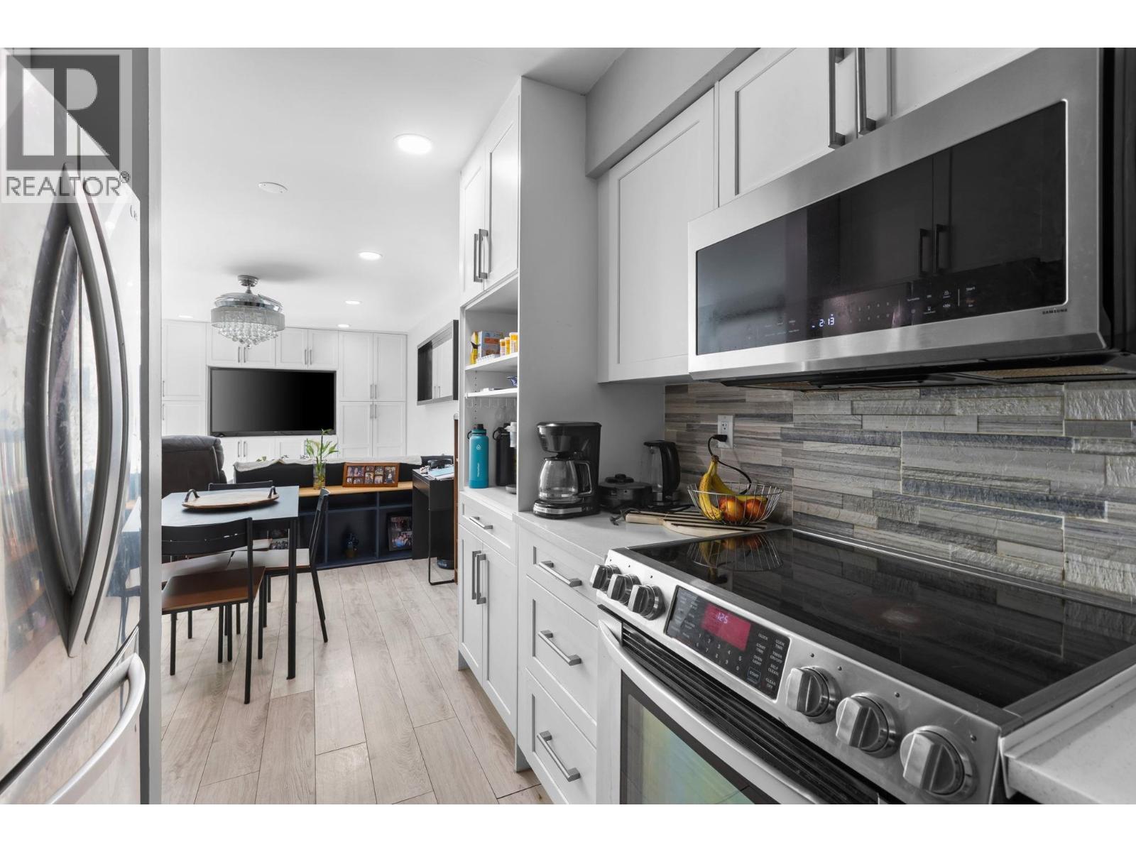 2 302 Highland Way, Port Moody, British Columbia  V3H 3V7 - Photo 12 - R3155941