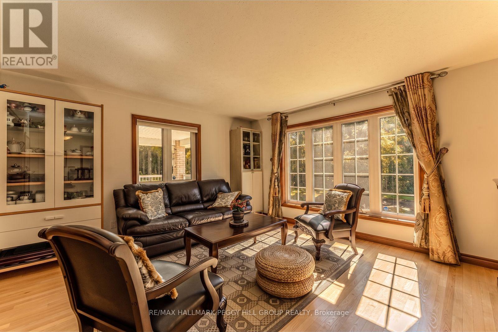 3891 9 Line N, Oro-Medonte, Ontario  L0K 1E0 - Photo 10 - S13678078