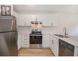 81 WOODMAN DRIVE N, Hamilton, Ontario
