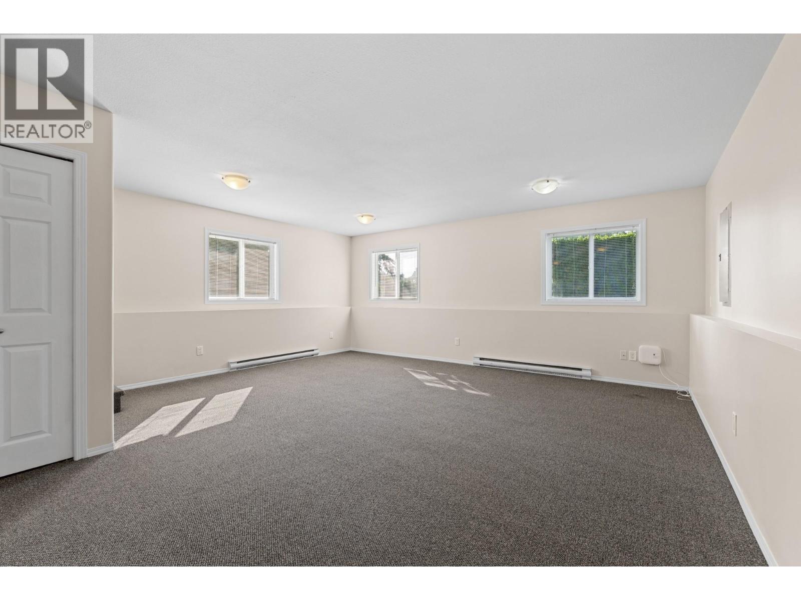 1320 Graham Street, Kelowna, British Columbia  V1Y 9X7 - Photo 24 - 10383809