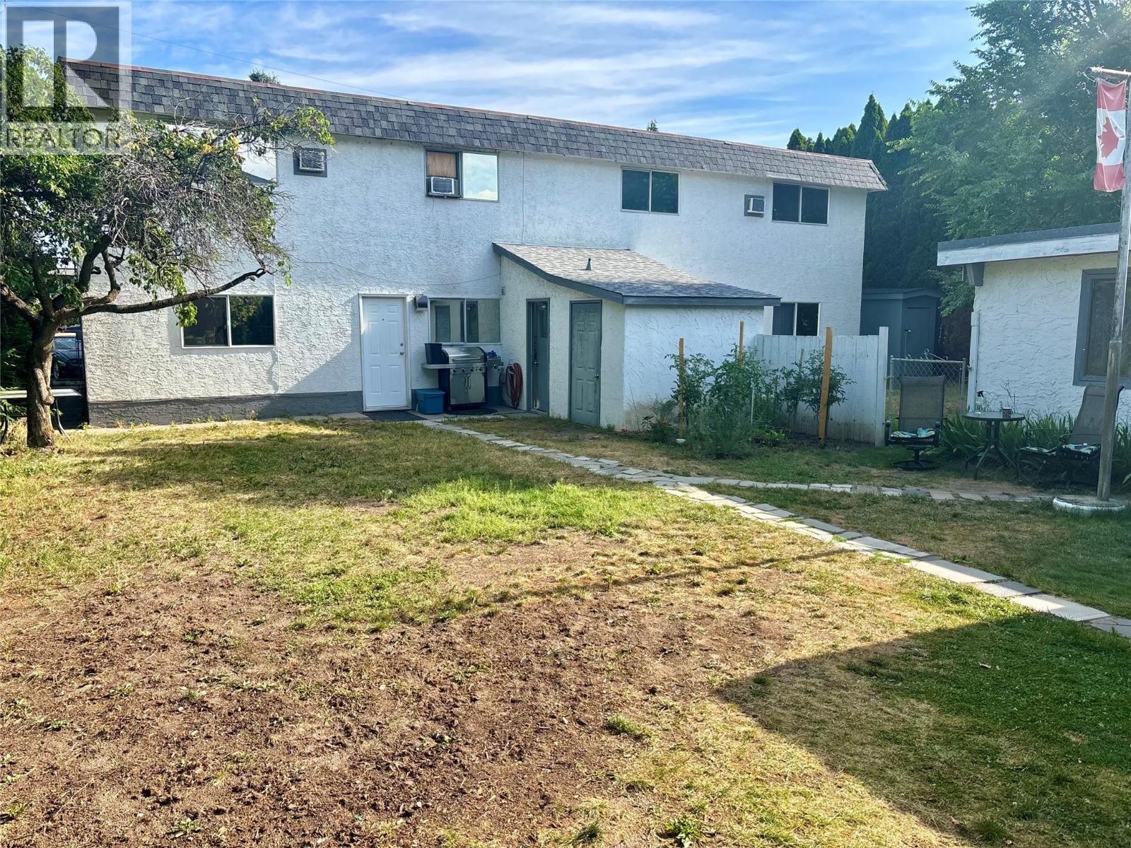 1175-1179 Raymer Avenue, Kelowna, British Columbia  V1Y 4Z7 - Photo 4 - 10394668
