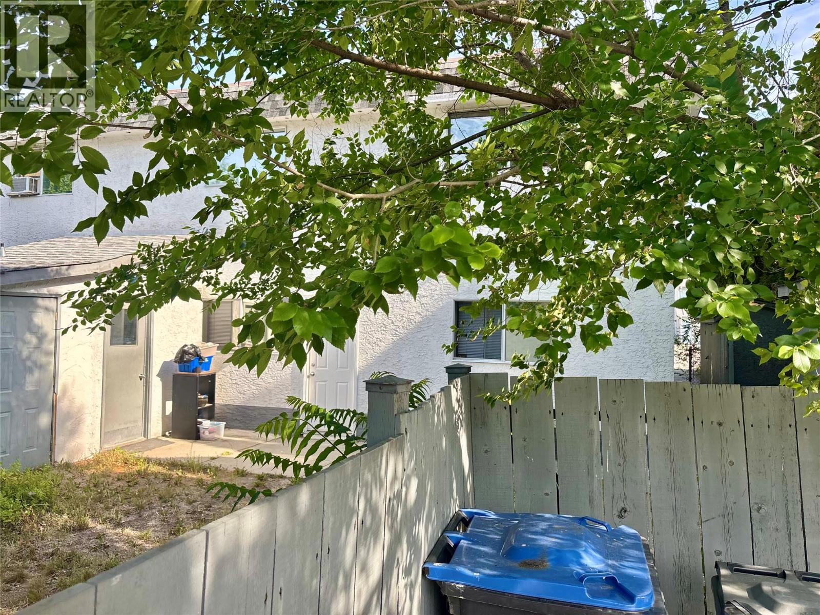 1175-1179 Raymer Avenue, Kelowna, British Columbia  V1Y 4Z7 - Photo 8 - 10394668