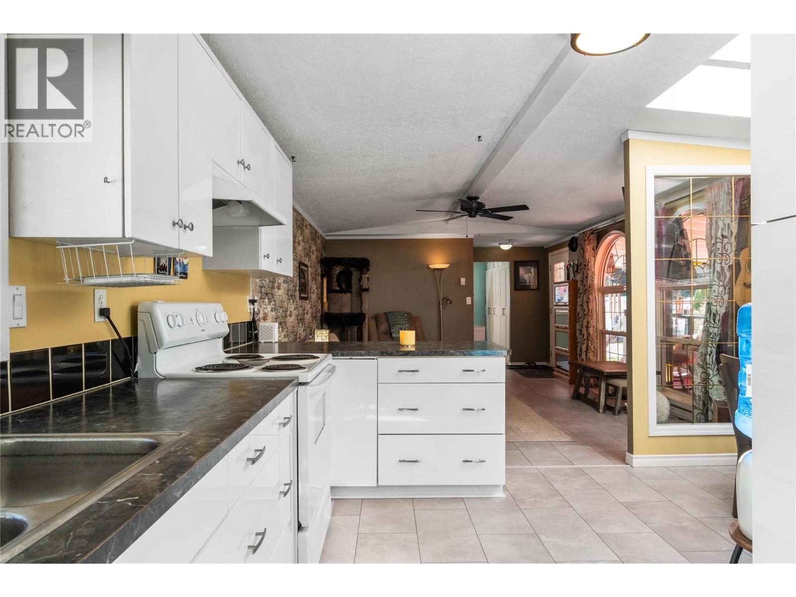 3063 Hornsberger Road Unit# 15, Salmon Arm, British Columbia  V1E 4R8 - Photo 22 - 10391720