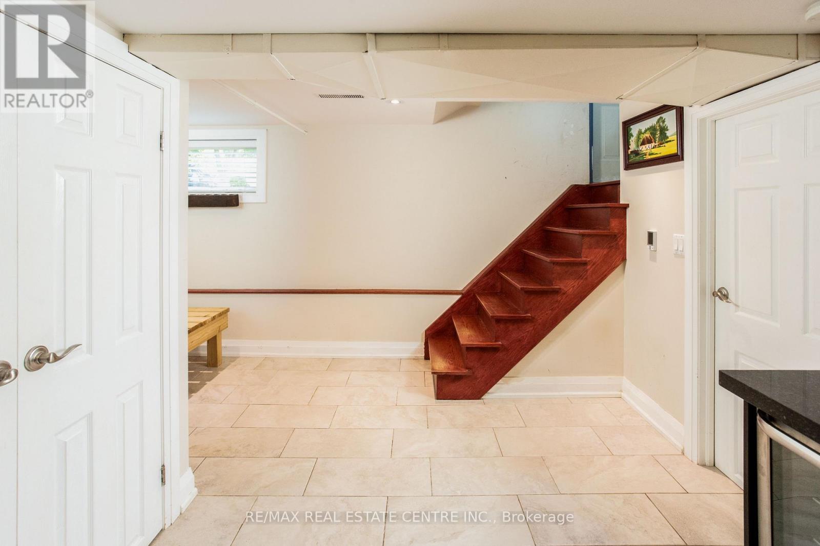 2450 Edenhurst Drive, Mississauga, Ontario  L5A 2K9 - Photo 15 - W13678014