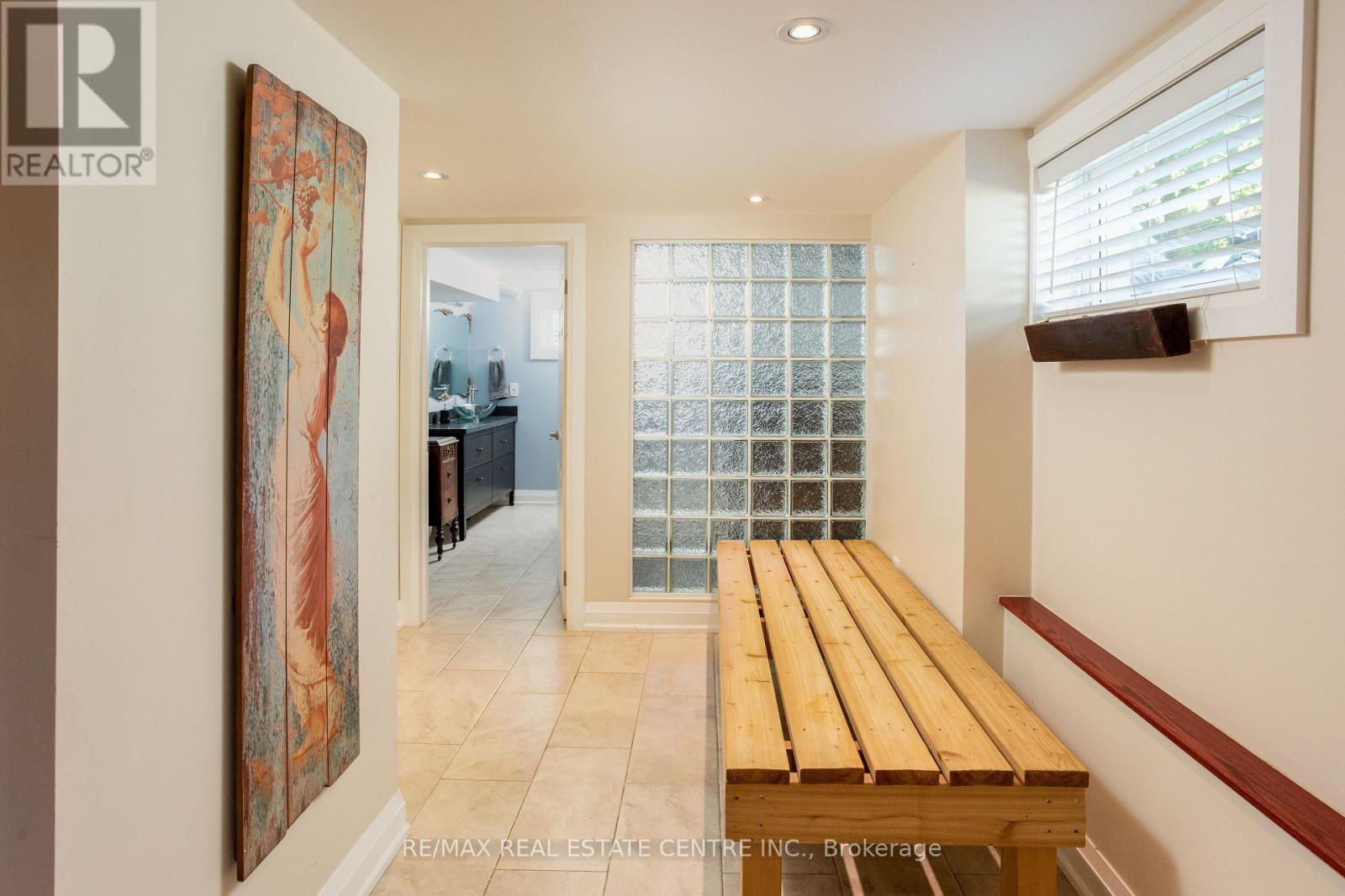 2450 Edenhurst Drive, Mississauga, Ontario  L5A 2K9 - Photo 16 - W13678014