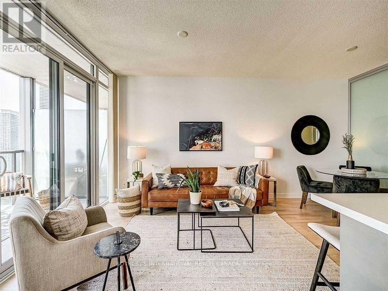 2710 - 88 Park Lawn Road, Toronto, Ontario  M8Y 0B5 - Photo 4 - W13678080