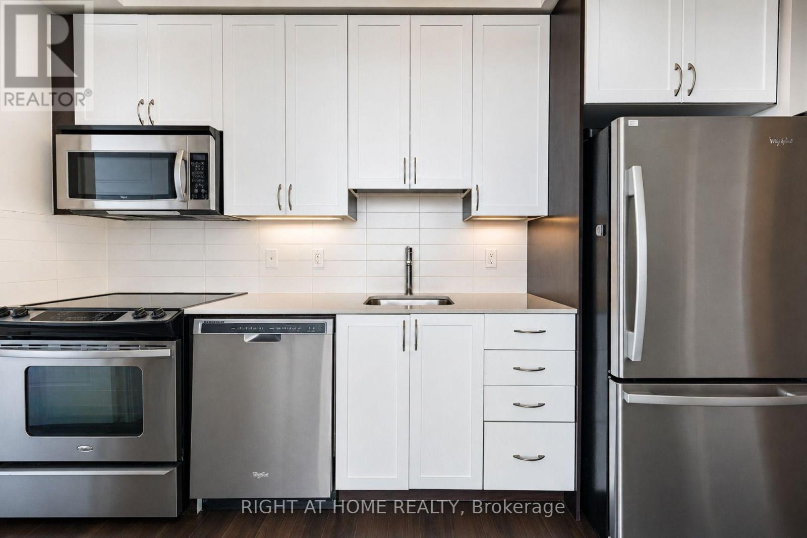 2702-15 Viking Lane, Toronto, Ontario  M9B 0A4 - Photo 14 - W13678102