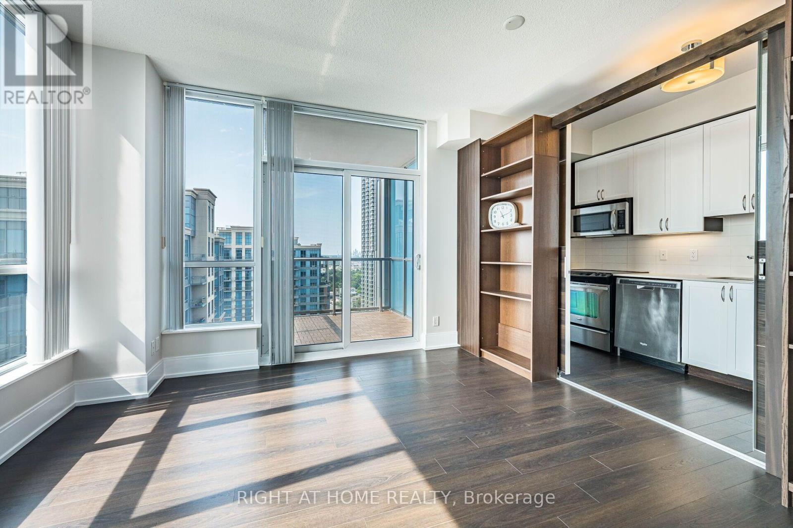 2702-15 Viking Lane, Toronto, Ontario  M9B 0A4 - Photo 16 - W13678102