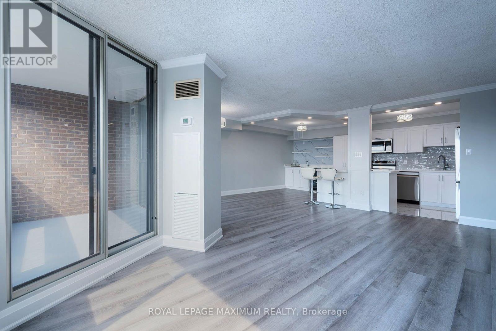 1205 - 50 Elm Drive E, Mississauga, Ontario  L5A 3X2 - Photo 5 - W13678130