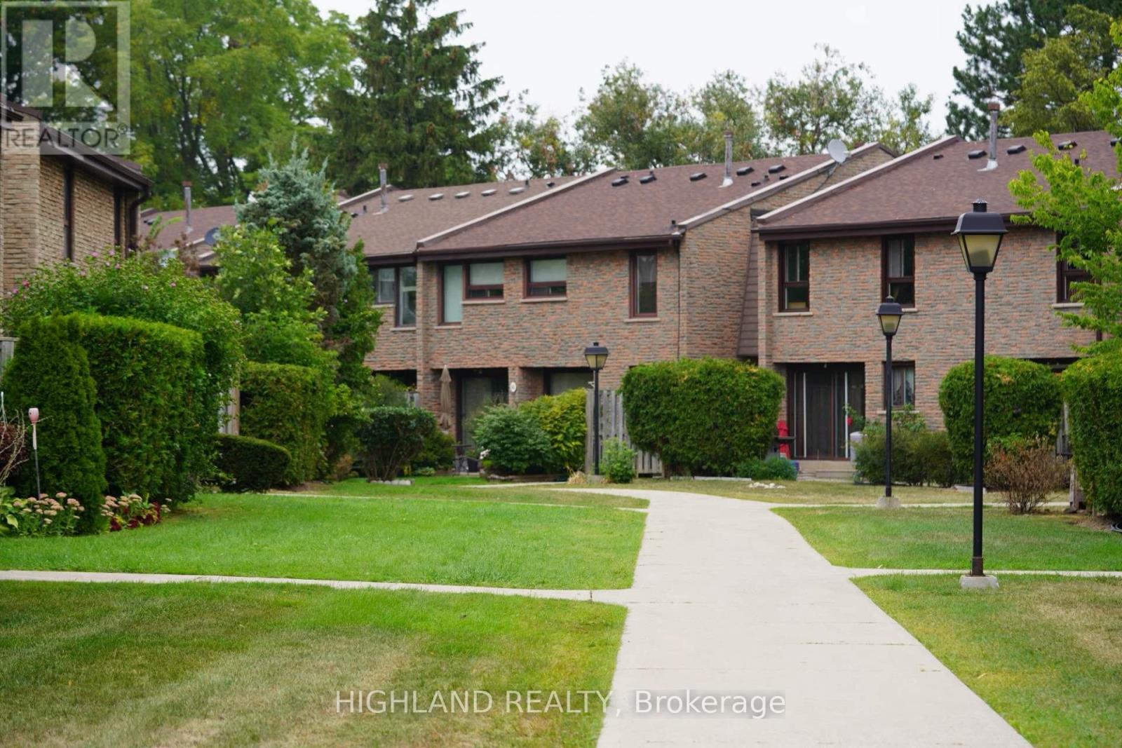 #86 - 2605 WOODCHESTER DRIVE, Mississauga, Ontario