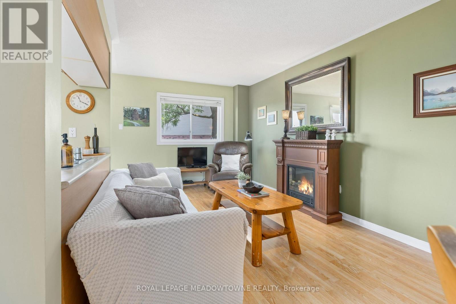 23 Stewart Maclaren Road, Halton Hills, Ontario  L7G 5L8 - Photo 10 - W13678192