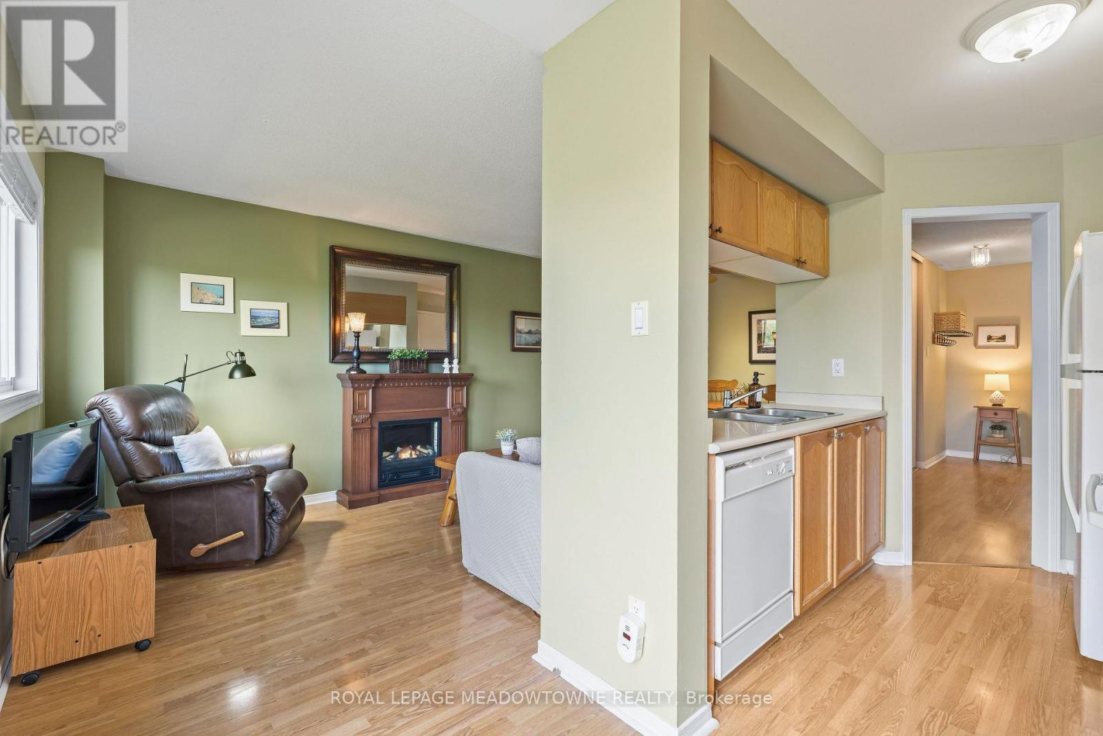23 Stewart Maclaren Road, Halton Hills, Ontario  L7G 5L8 - Photo 18 - W13678192