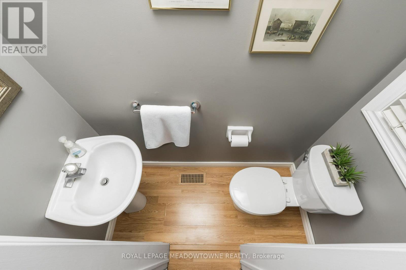 23 Stewart Maclaren Road, Halton Hills, Ontario  L7G 5L8 - Photo 19 - W13678192