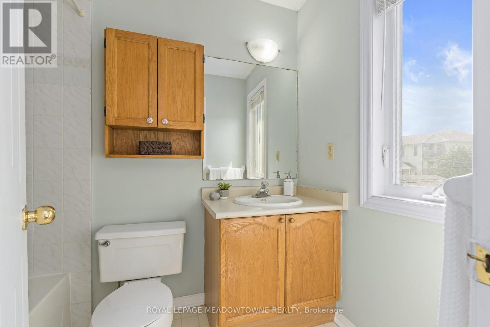 23 Stewart Maclaren Road, Halton Hills, Ontario  L7G 5L8 - Photo 25 - W13678192