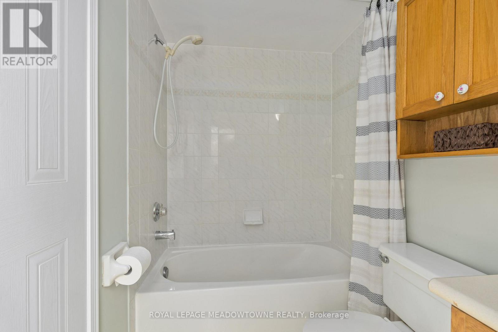 23 Stewart Maclaren Road, Halton Hills, Ontario  L7G 5L8 - Photo 26 - W13678192