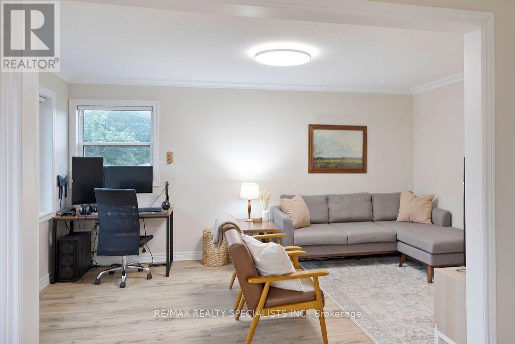 3 - 209 Pelham Road, St. Catharines, Ontario  L2S 1W2 - Photo 6 - X13678042