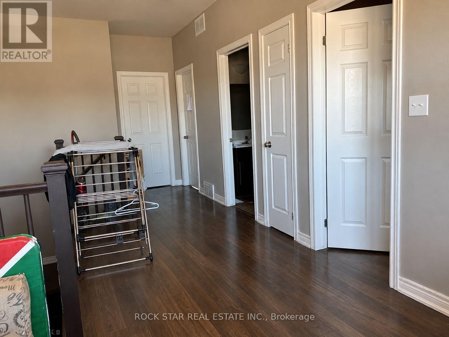 20b Chestnut Street E, St. Catharines, Ontario  L2T 1G7 - Photo 6 - X13678072