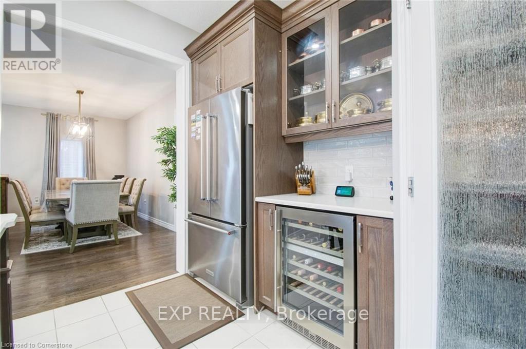 49 Scots Pine Trail, Kitchener, Ontario  N2R 0N6 - Photo 13 - X13678122