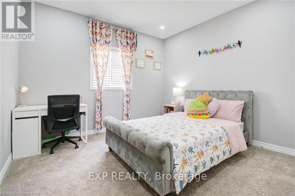 49 Scots Pine Trail, Kitchener, Ontario  N2R 0N6 - Photo 31 - X13678122