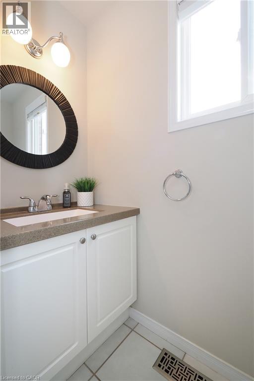 218 Inverhuron Crescent Unit# A, Waterloo, Ontario  N2V 2H7 - Photo 13 - 40851312
